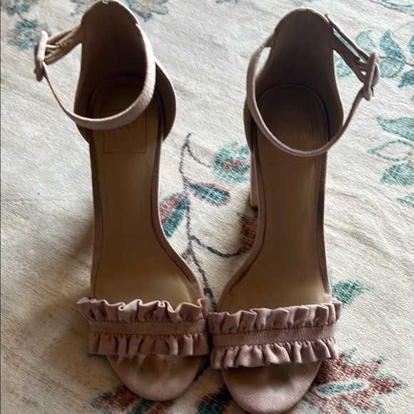 Pink Suede Heels with Ruffled Toe Strap - Picture 2 of 12